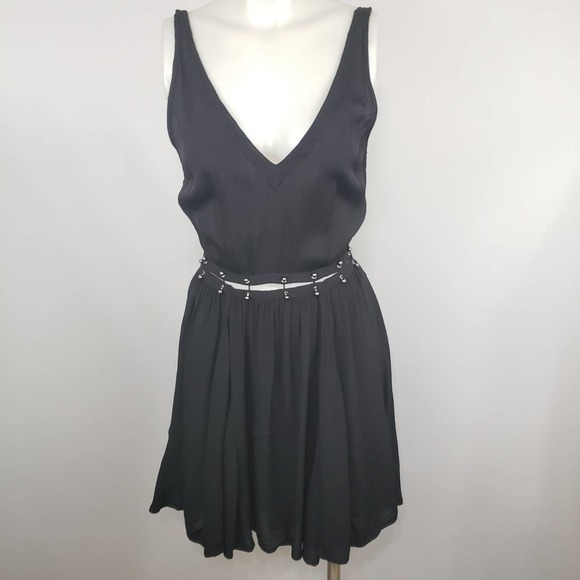 Topshop Dresses & Skirts - Topshop barbell hardware mini dress size 4